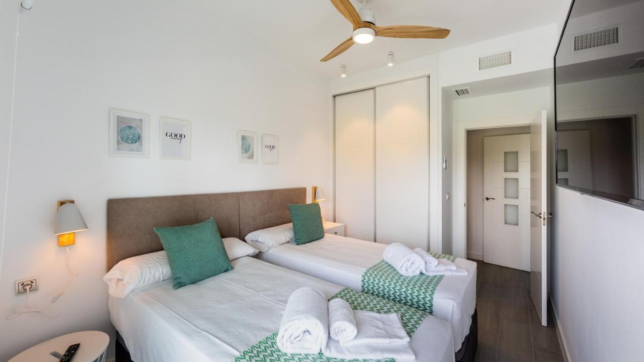Homity Holidays - Playa Granada - Marina Golf Motril Ngoại thất bức ảnh